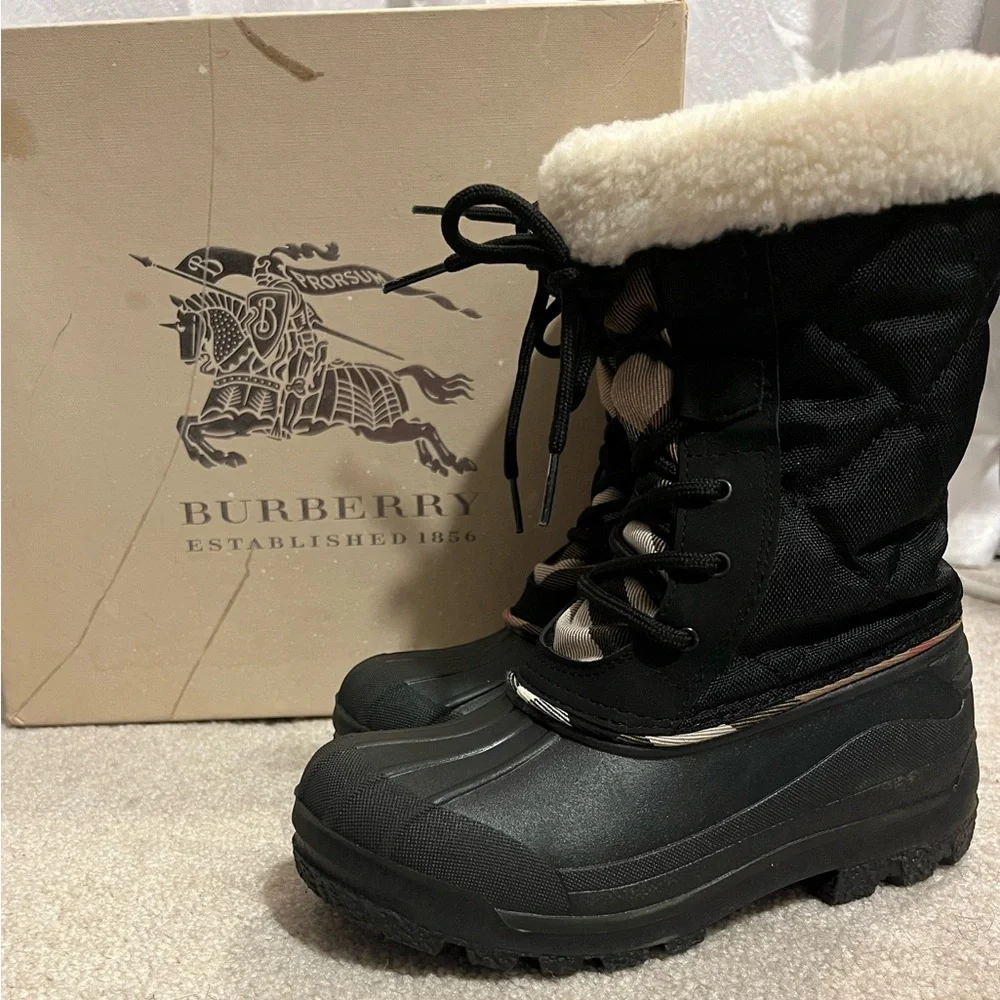 Burberry Black and Cream Kids Rain & Snow Boots